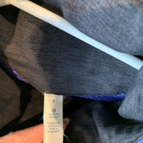 Lululemon Jacket 🍋 - Picture 3 of 3
